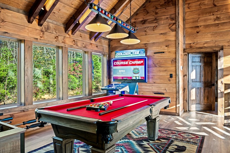 Cabins (United States of America, Gatlinburg, Tennessee)