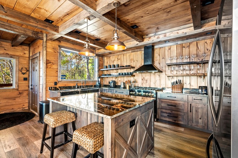 Cabins (United States of America, Gatlinburg, Tennessee)