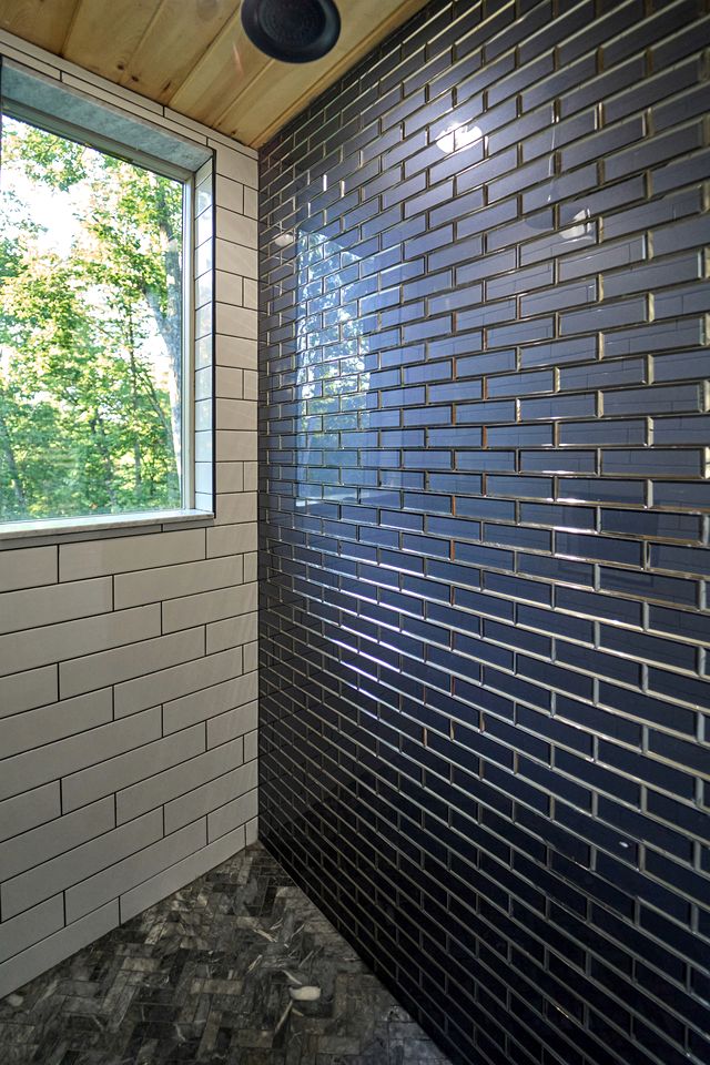 Incredible Getaway Cabin with Pool, Sauna, Hot Tub, and Movie Theater in Gatlinburg, Tennessee