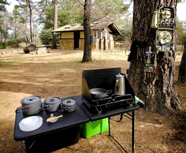 Cabins (Mt Laguna, California, United States)