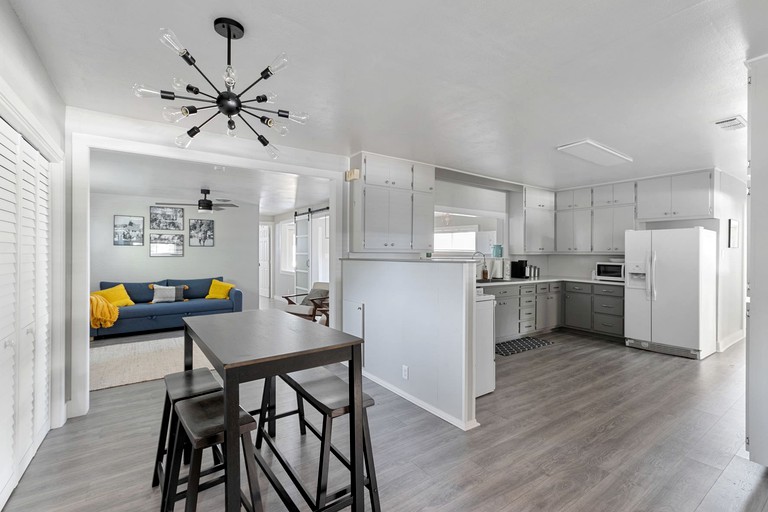 RU Altes Eckert Stolz, Vacation Rentals, Stonewall, United States of