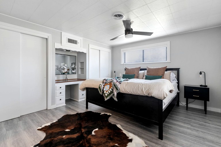 RU Altes Eckert Stolz, Vacation Rentals, Stonewall, United States of