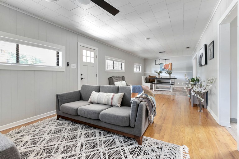 RU Altes Eckert Stolz, Vacation Rentals, Stonewall, United States of