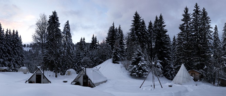 Tented Cabins (Mont-Saxonnex, Auvergne-Rhône-Alpes, France)