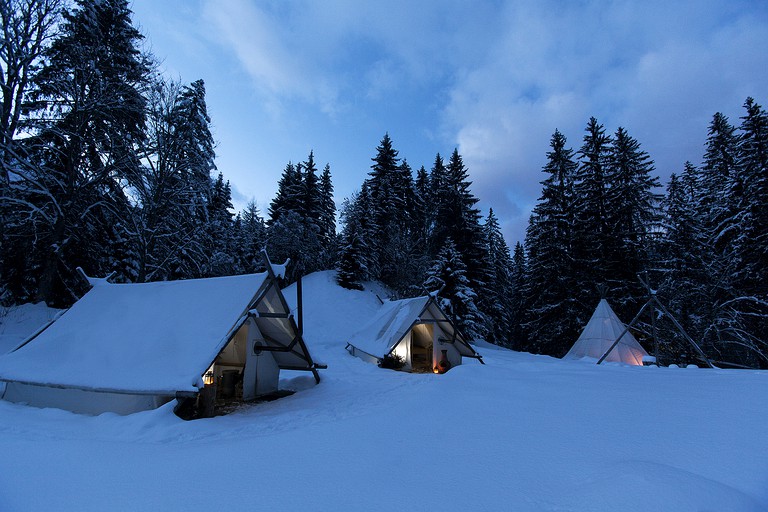 Tented Cabins (Mont-Saxonnex, Auvergne-Rhône-Alpes, France)