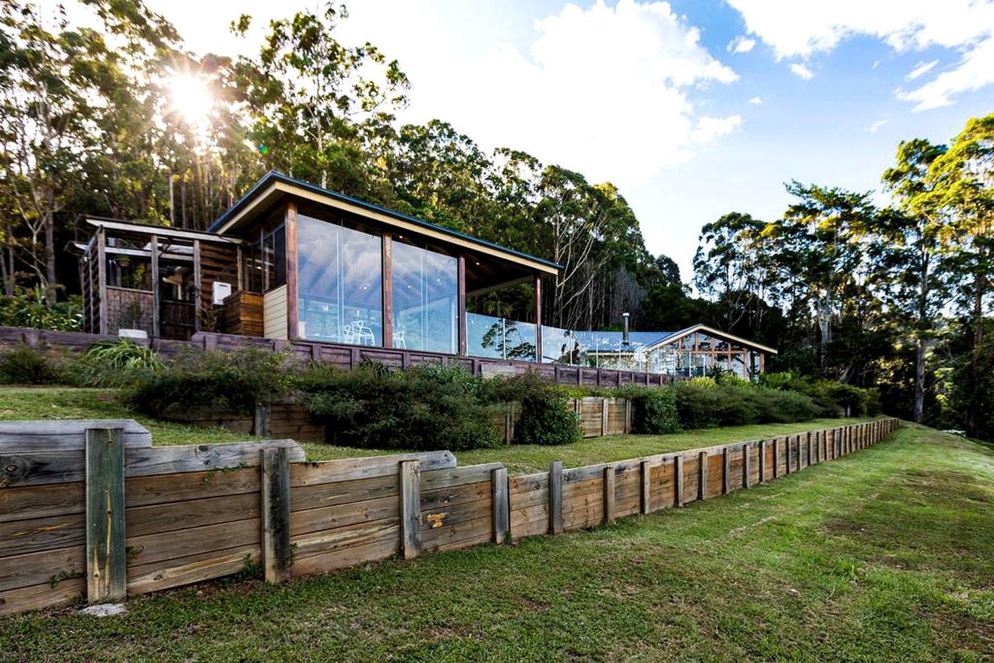 Luxurious Villa Rental with a Pool near Mullumbimby, New South Wales