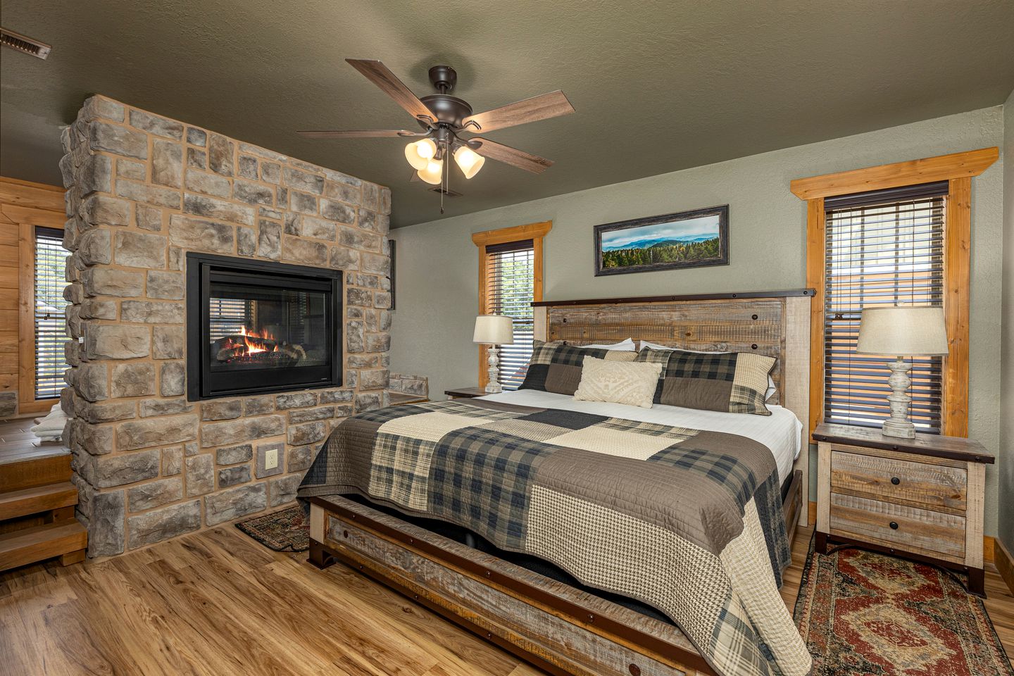 Spectacular Cabin with Exterior and Interior Pool, Sauna and Amazing Outdoor Area in Gatlinburg, Tennessee