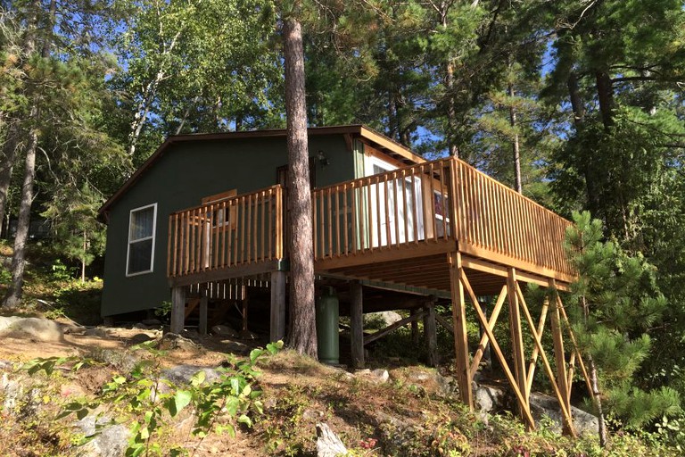 Cabins (Kipawa, Quebec, Canada)