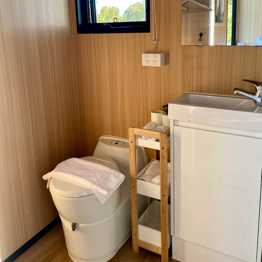 Vacation Rentals (Australia, --, --)