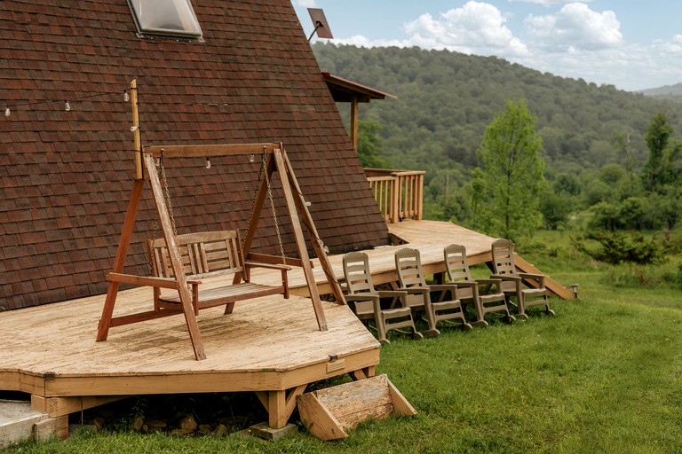 A-Frames (United States of America, Roscoe, New York)