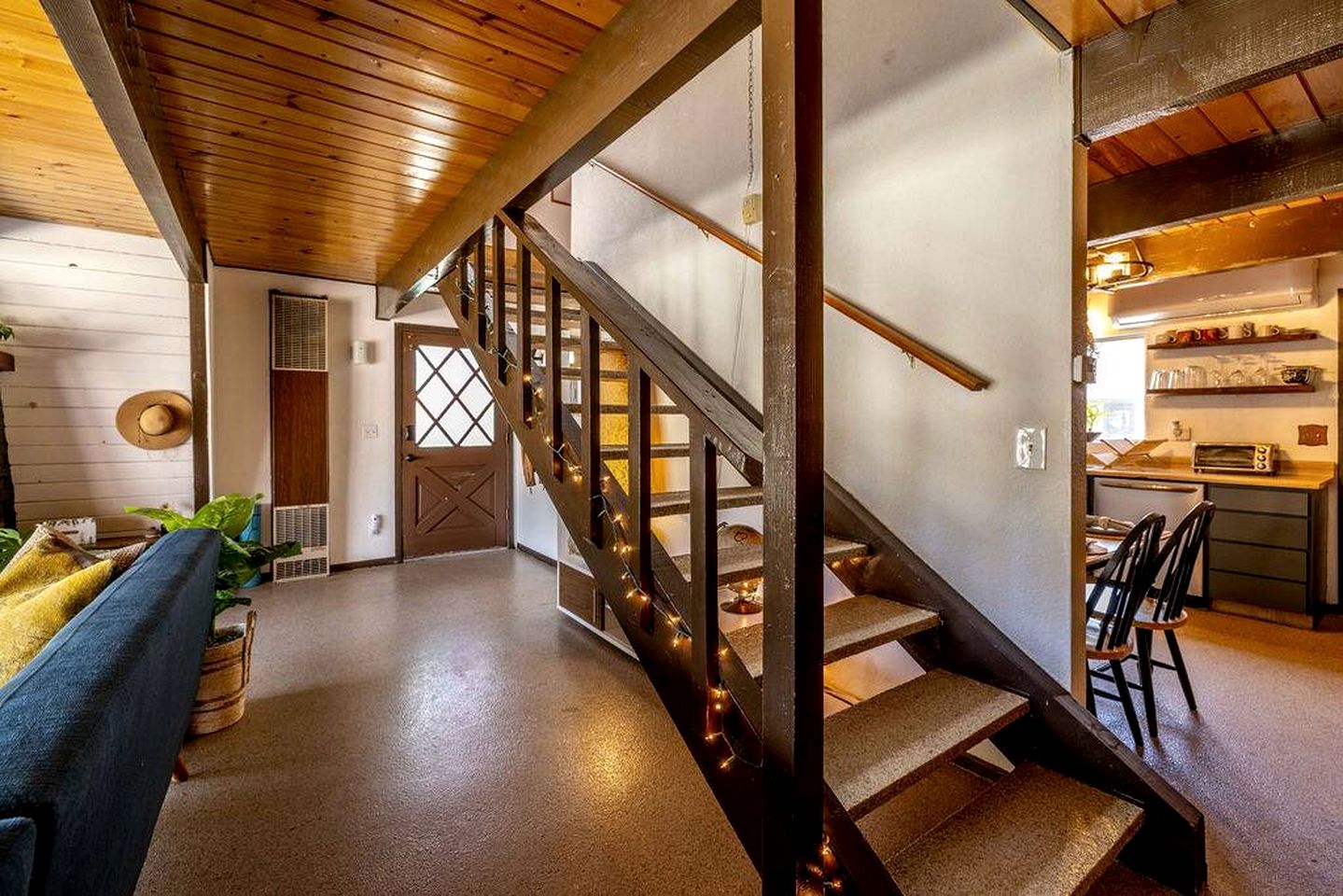 Amazing A-frame with Beautiful Outdoor Living Space and Jacuzzi in San Bernardino, California