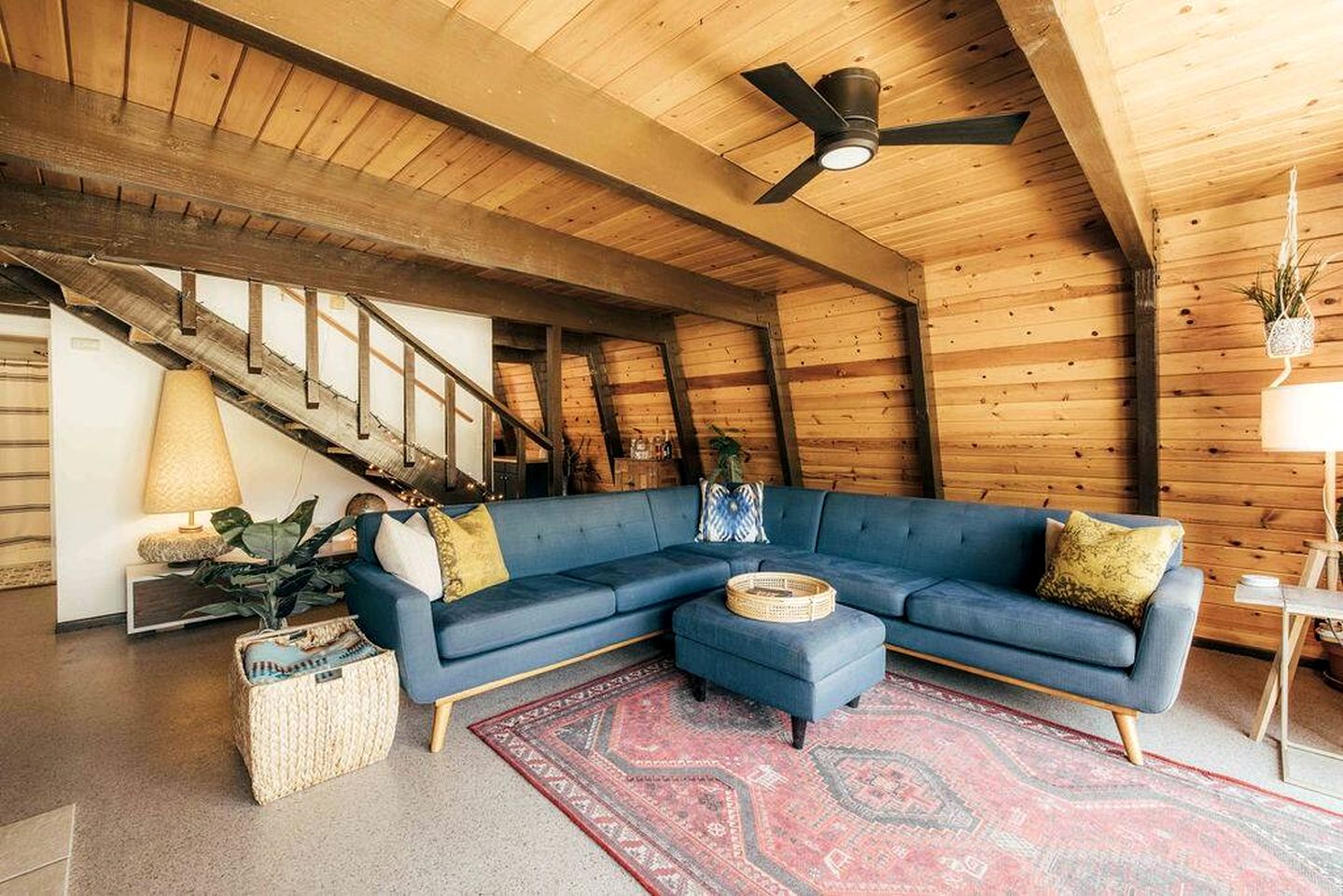 Amazing A-frame with Beautiful Outdoor Living Space and Jacuzzi in San Bernardino, California