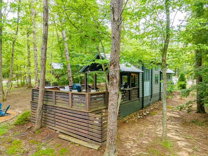 Cabins (United States of America, Monteagle, Tennessee)