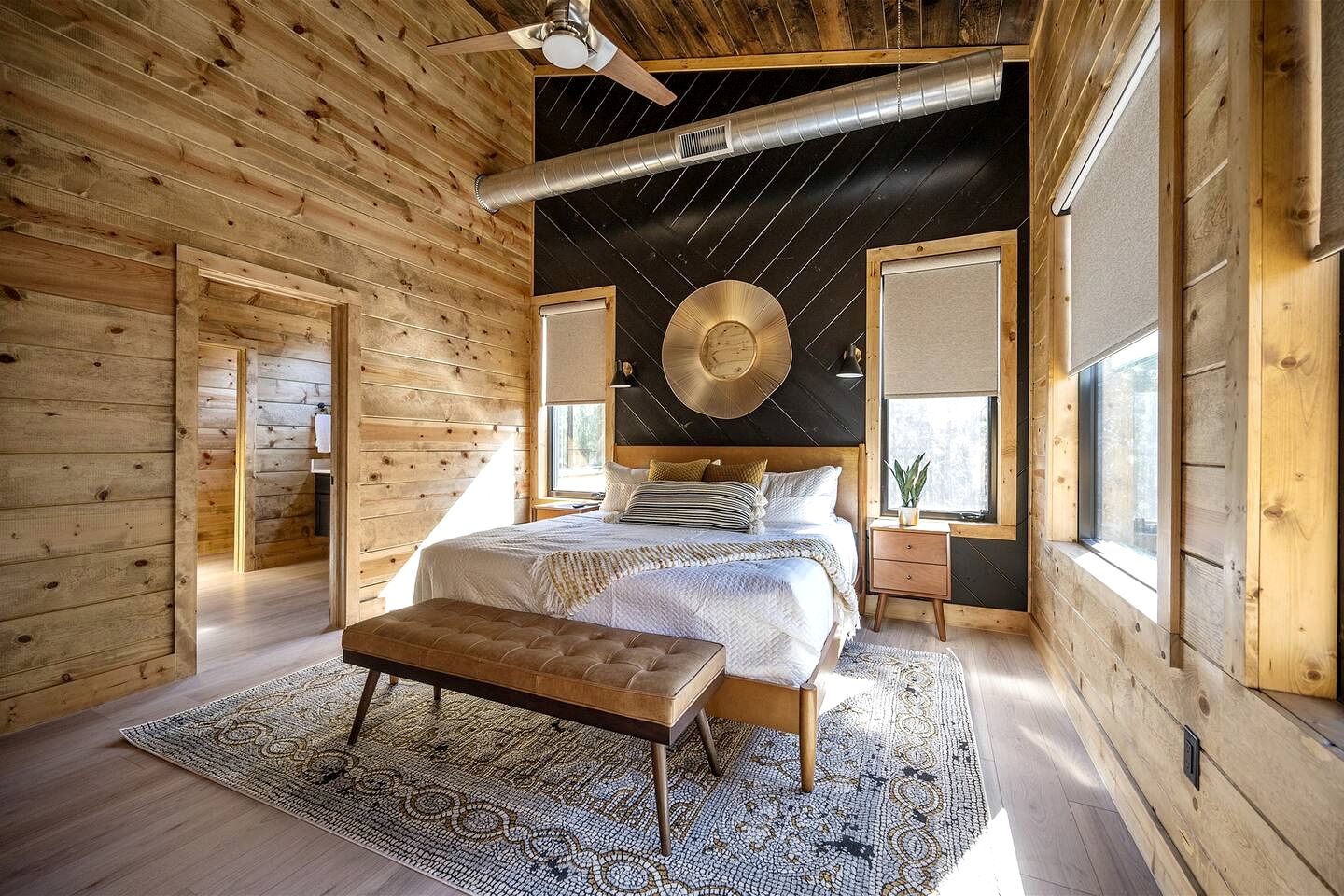 Amazing Cabin Surrounded by Trees in Broken Bow, Oklahoma