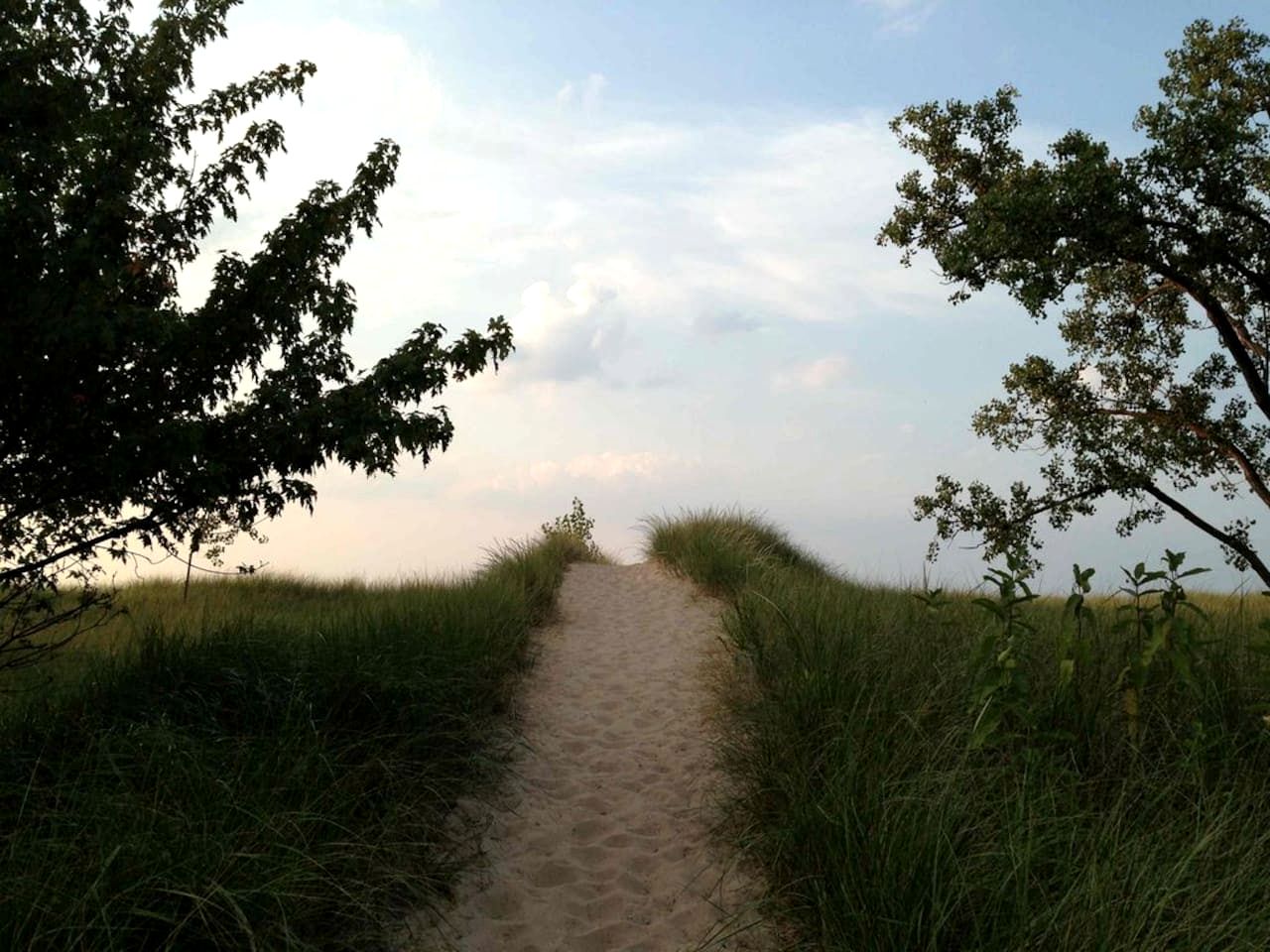 Amazing Cottage with Lake Access in Gary, Indiana