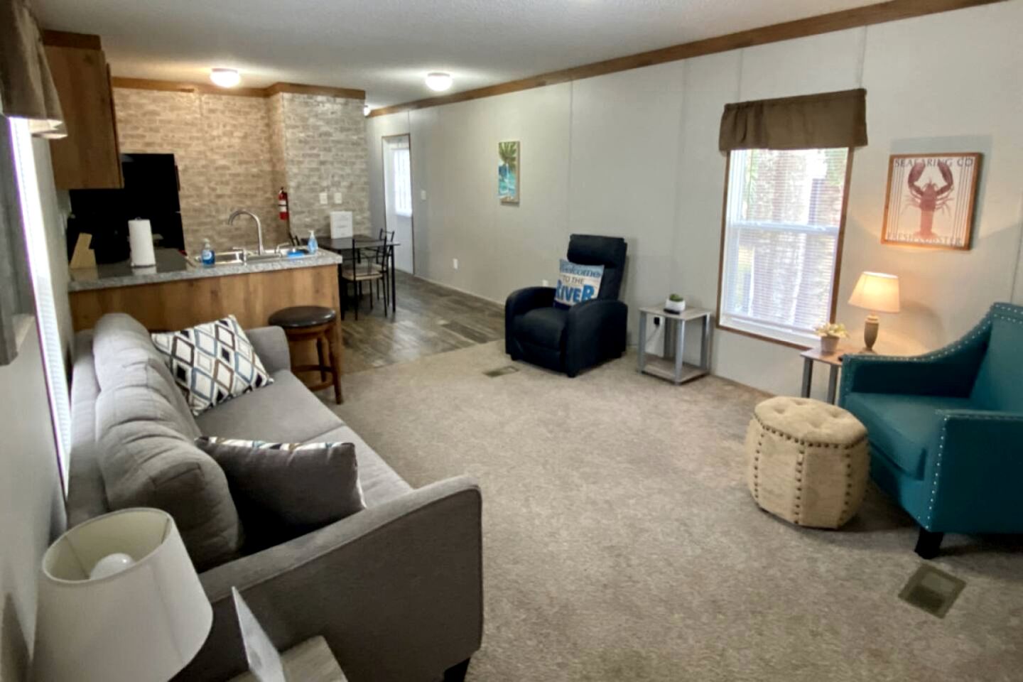 Amazing Cottage Surrounded by Trees in Dunnellon, Florida