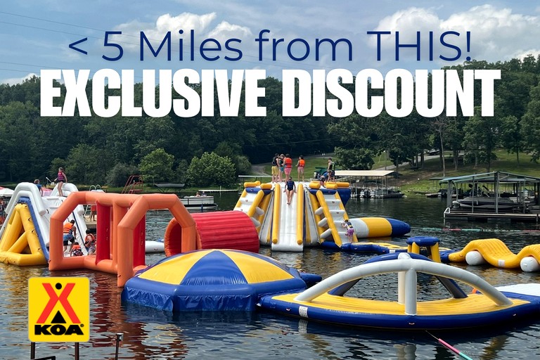 Cabins (United States of America, Marion, Illinois)