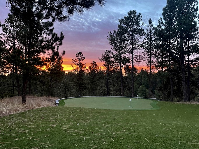 Domes (United States of America, Hermosa, South Dakota)
