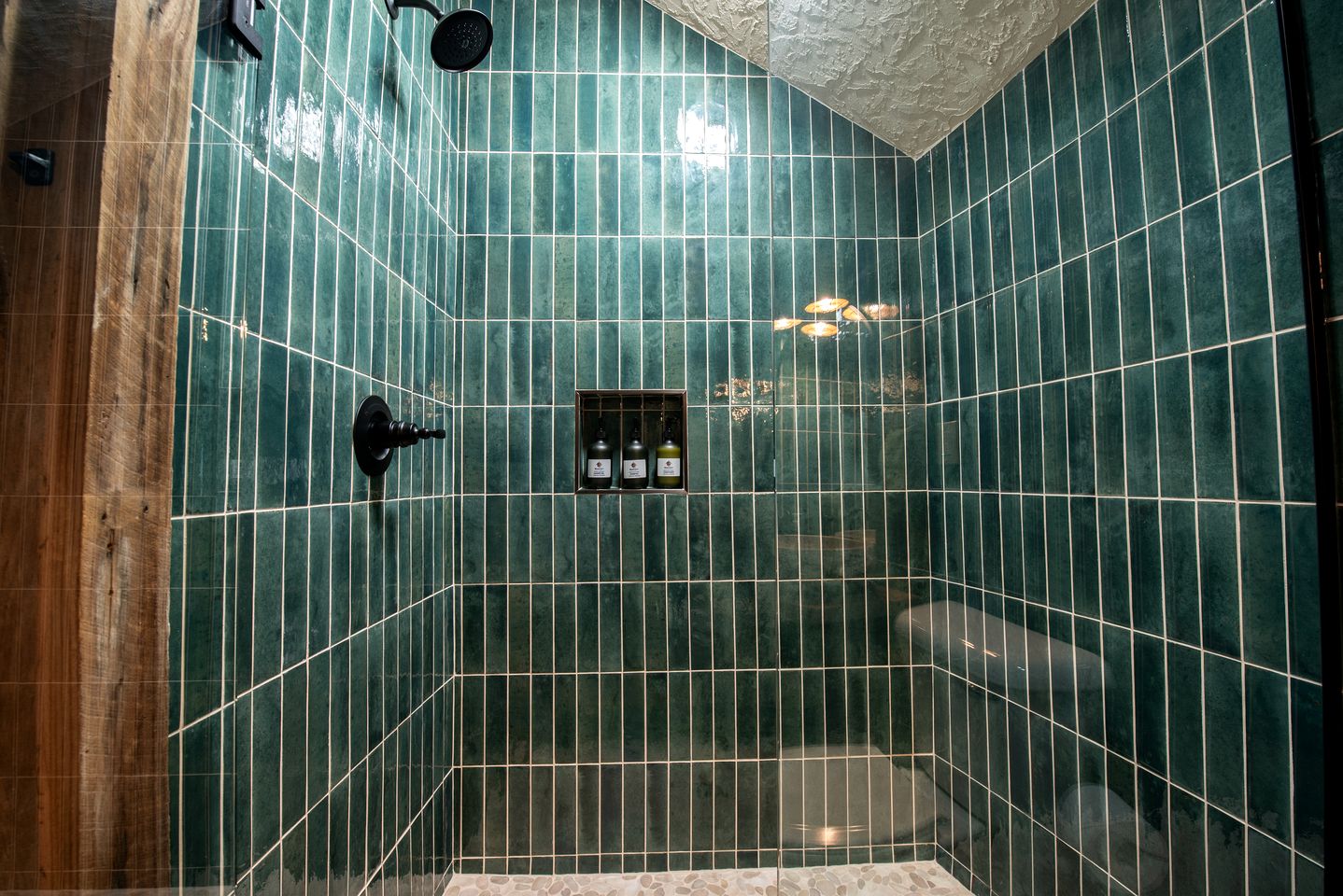 Amazing Hobbit House with Fire Pit and Barbecue in Rising Fawn, Georgia