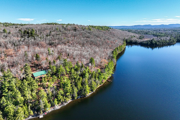 Cabins (United States of America, Monson, Maine)