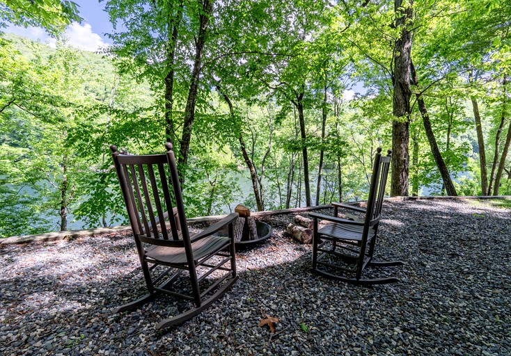 Cabins (United States of America, Topton, North Carolina)