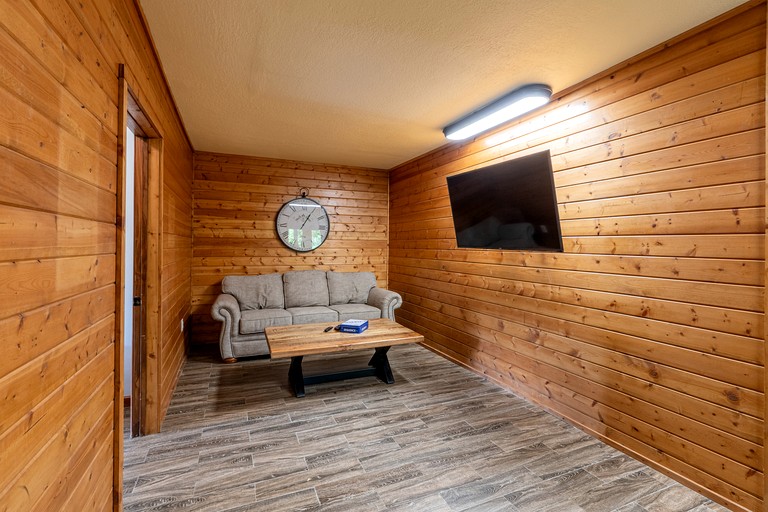 Cabins (United States of America, Topton, North Carolina)