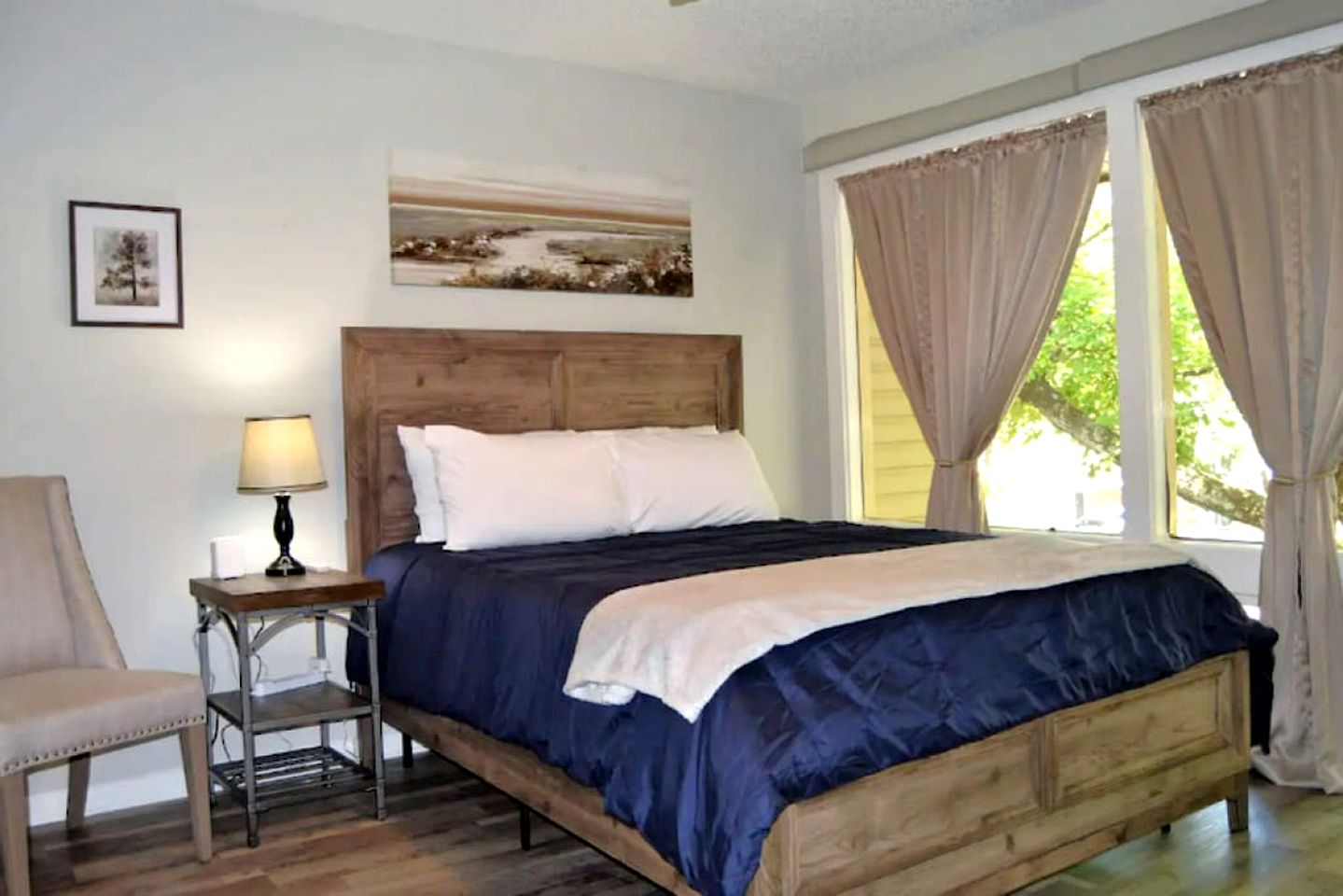 Glorious Cabin with Fantastic Lake Sights in Hot Springs, Arkansas