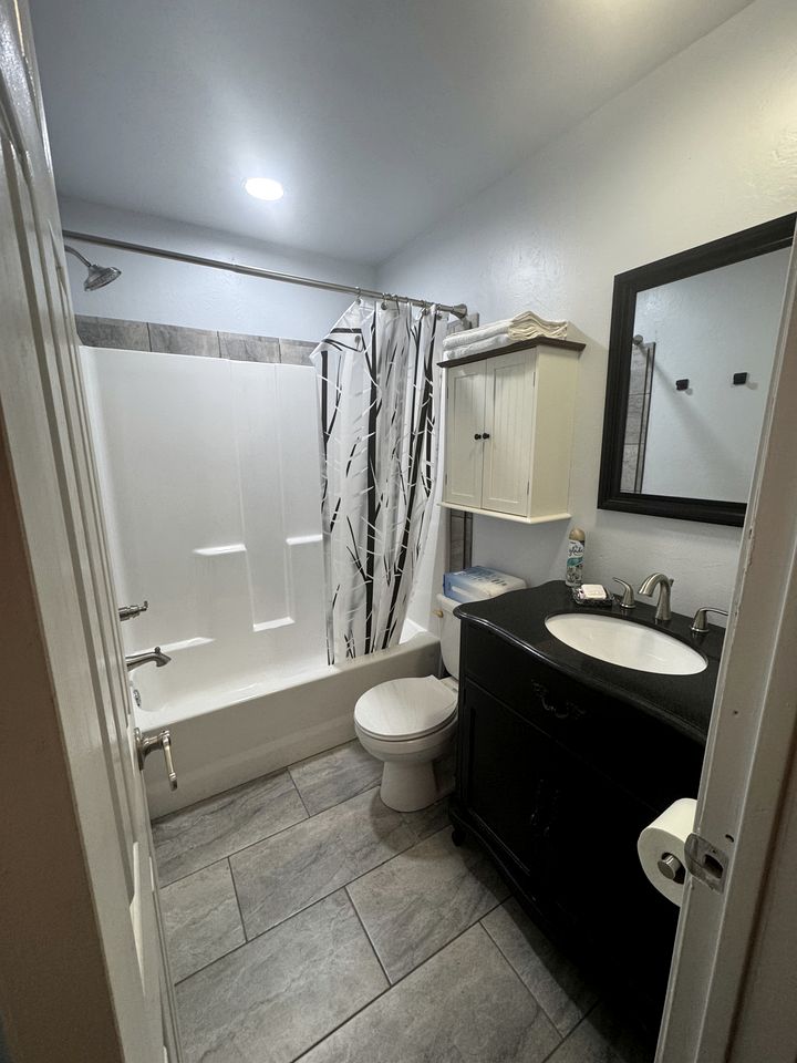 Amazing Loft Rental with Incredible Amenities for a Fun-Filled Family Getaway near Tenkiller Ferry Lake in Oklahoma