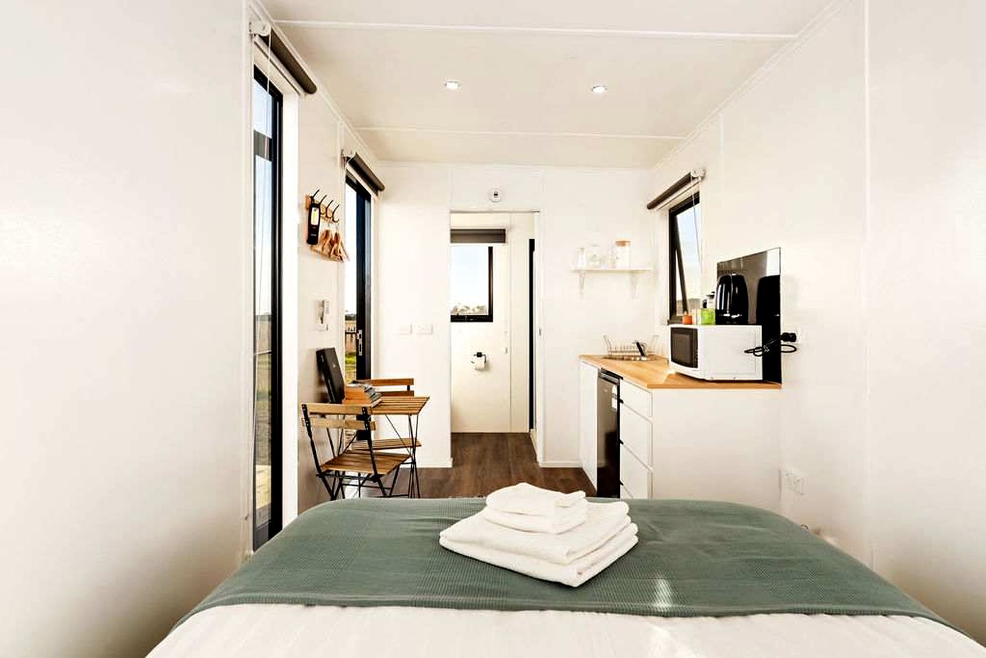 Amazing Pet-Friendly Tiny House on a Farm near Port Fairy, Victoria - Perfect for a Glamping Vacation for Two