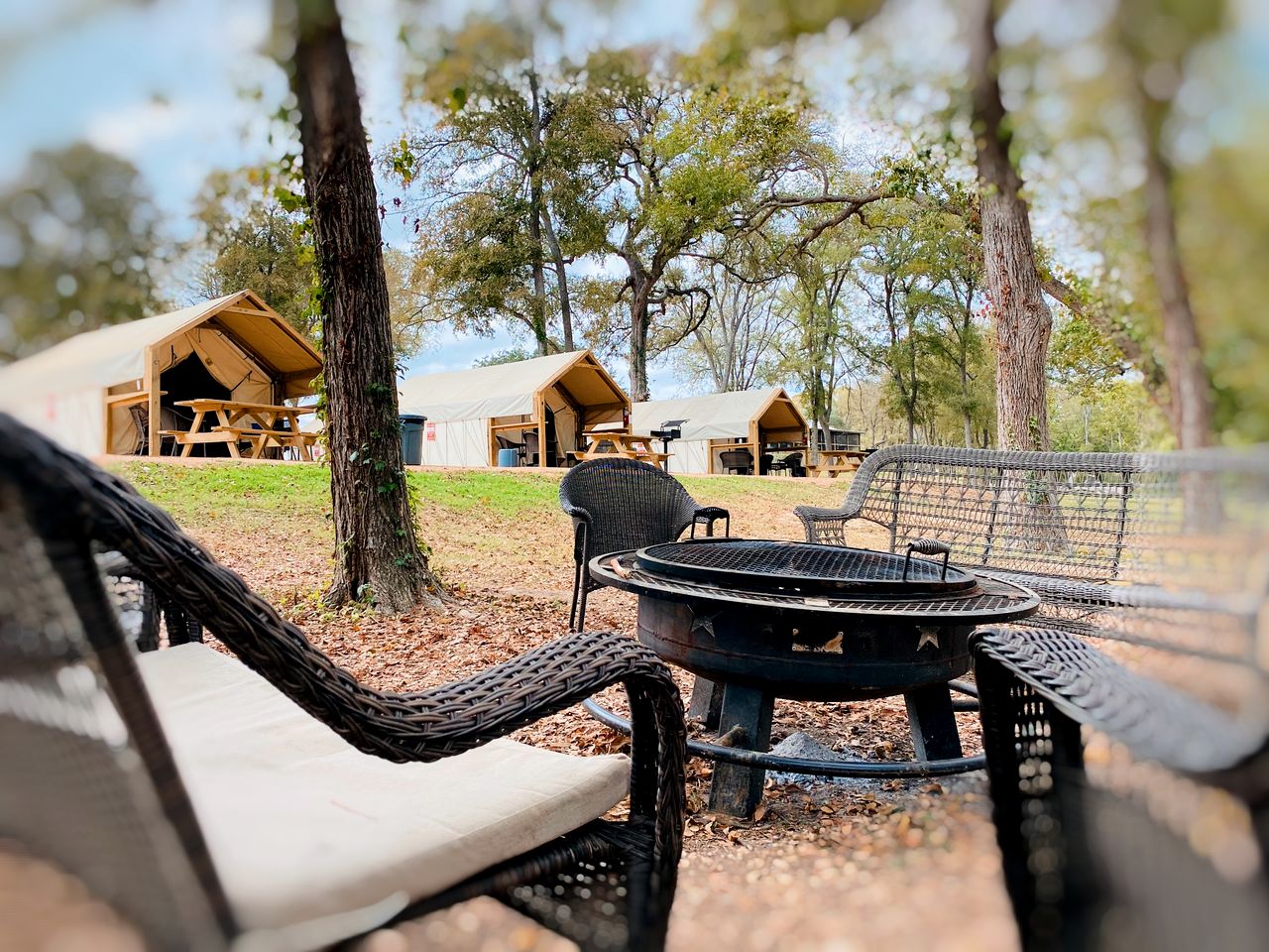 Amazing Riverside Glamping Adventure: Fully-Equipped Safari Tent on the San Marcos River near Kingsbury, Texas