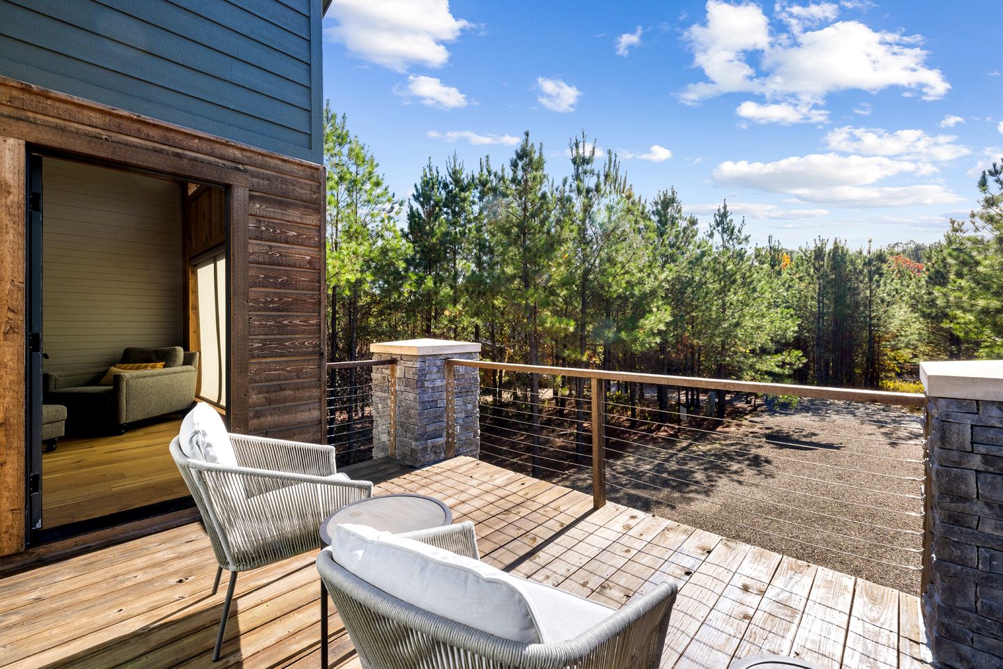 Amazing Secluded Cabin Perfect for Couples in Broken Bow, Oklahooma