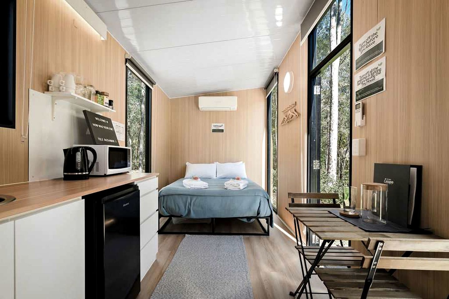 Amazing Tiny House Farm Stay Surrounded by Wildlife for a Peaceful Escape in Nature in Logan Village, Queensland