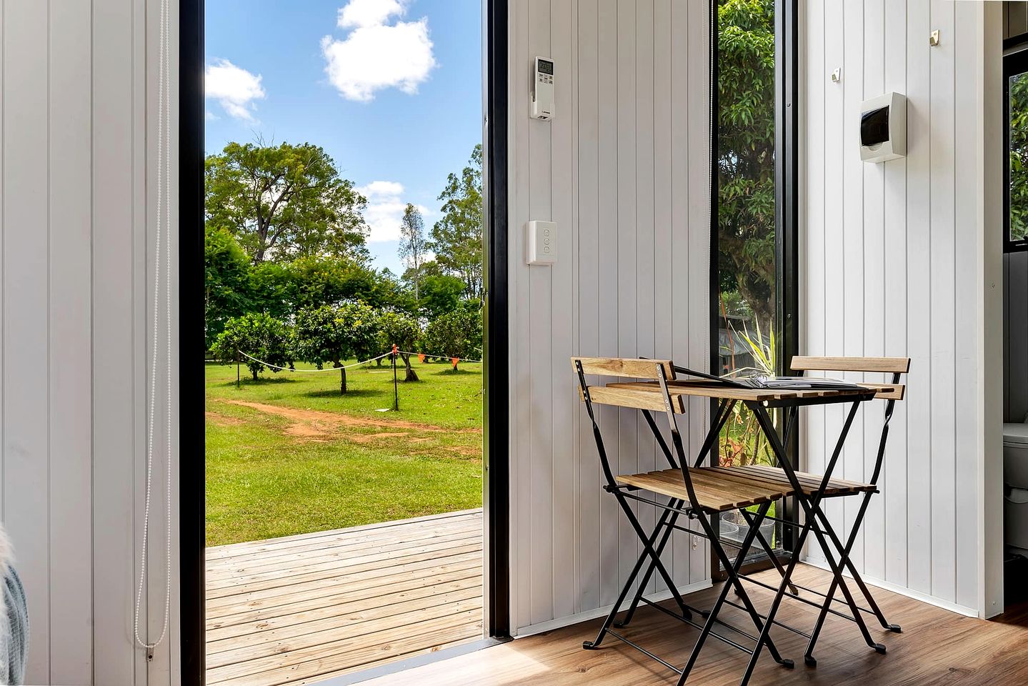 Amazing Tiny House with Fire Pit in Greens Creek, Queensland