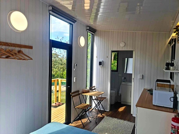 Tiny Houses (Australia, Tamborine Mountain, Queensland)