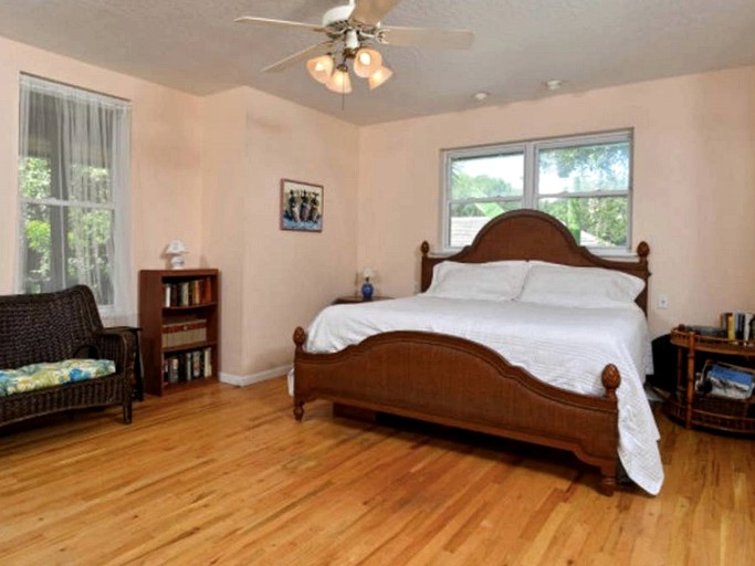 Beach Houses (Melbourne Beach, Florida, United States)