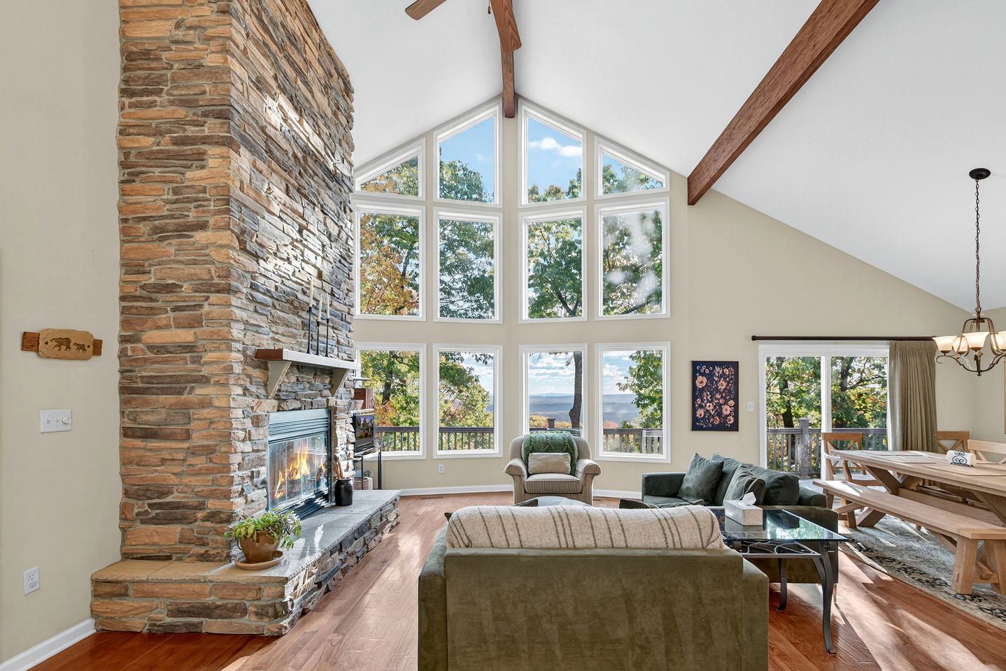 Scenic Dog-Friendly Mountain Chalet with Panoramic Views & Game Loft Near Berkeley Springs, Hedgesville, WV