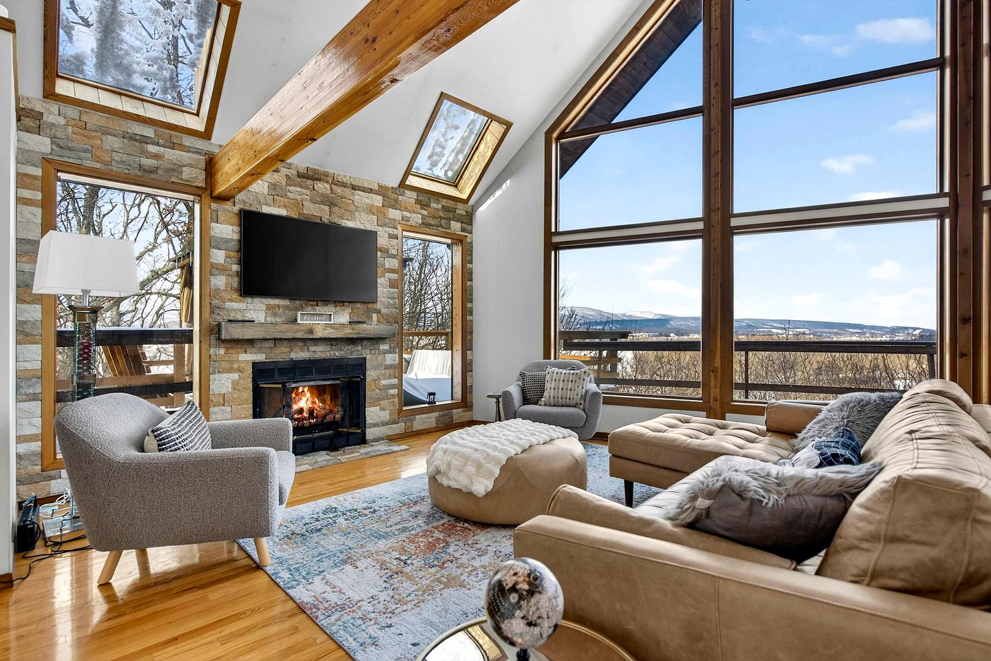 Modern Mountain Cabin with Hot Tub and Game Room Near Moorefield, West Virginia