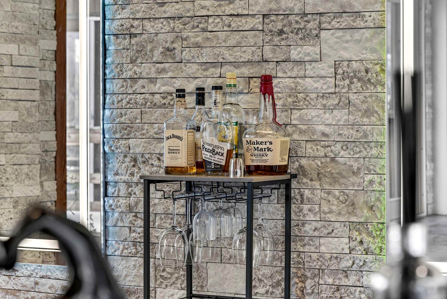 Modern Mountain Cabin with Hot Tub and Game Room Near Moorefield, West Virginia