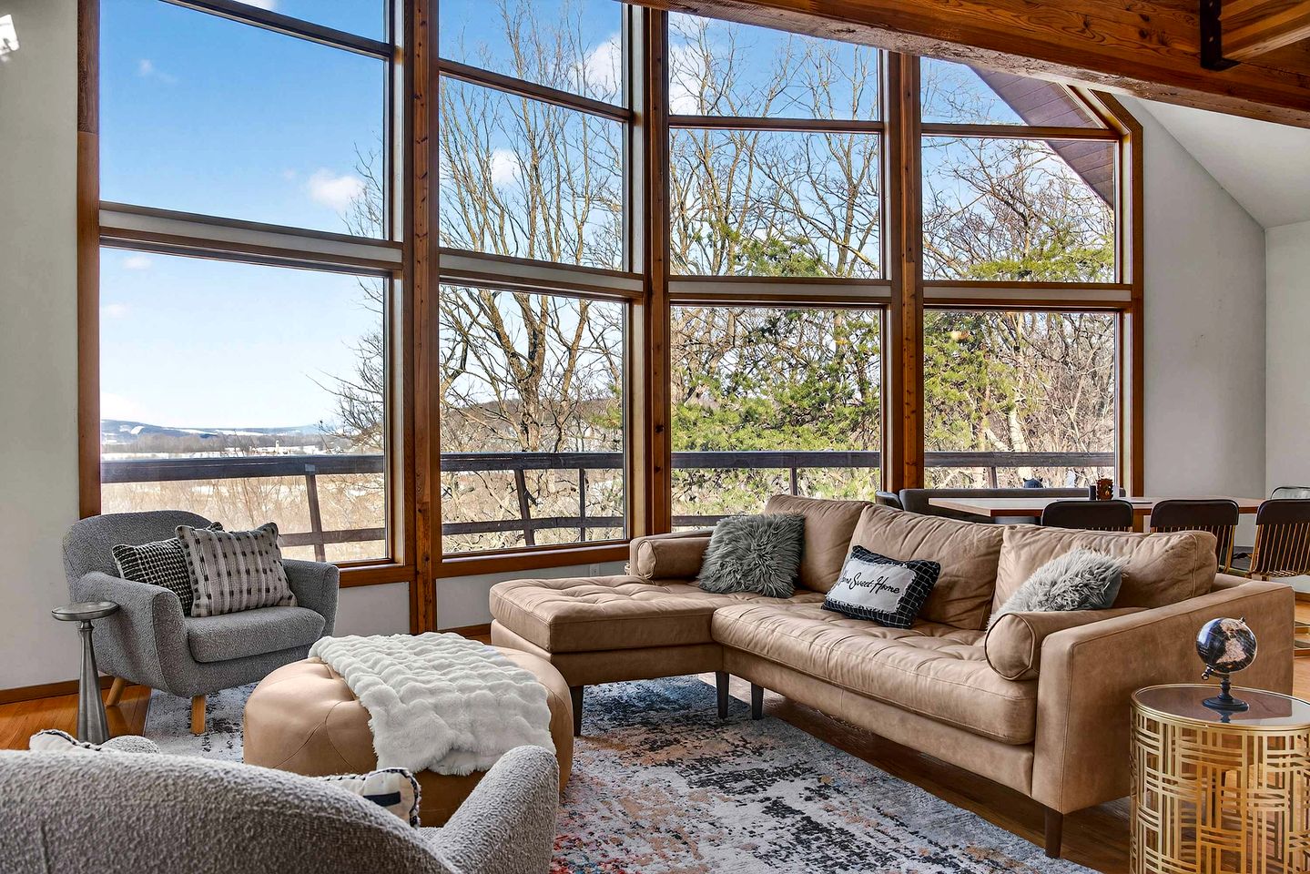 Modern Mountain Cabin with Hot Tub and Game Room Near Moorefield, West Virginia