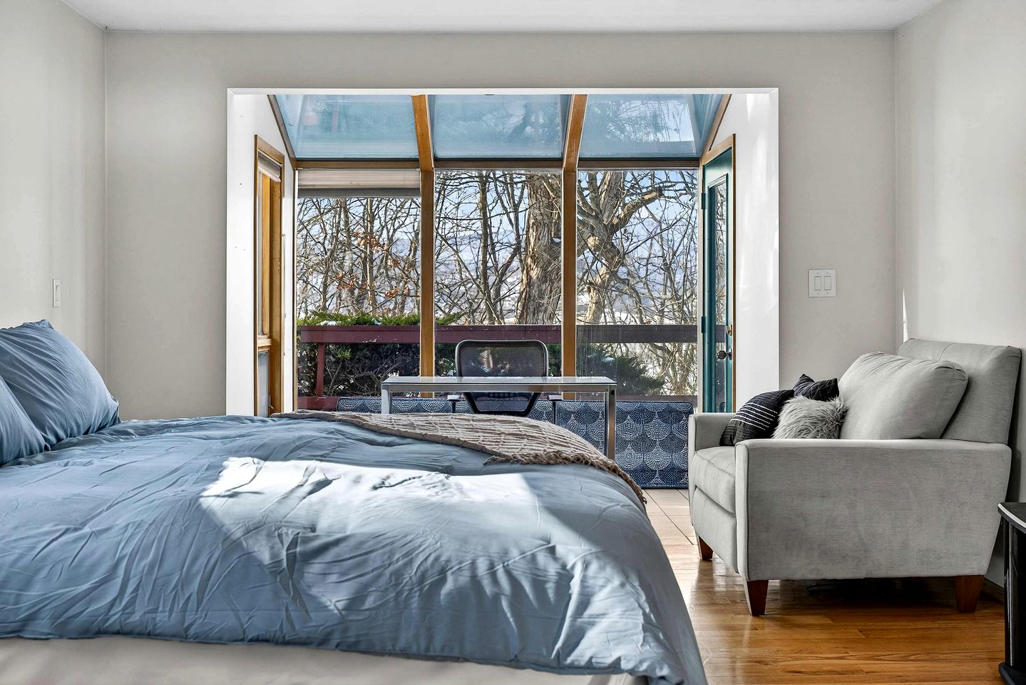 Modern Mountain Cabin with Hot Tub and Game Room Near Moorefield, West Virginia