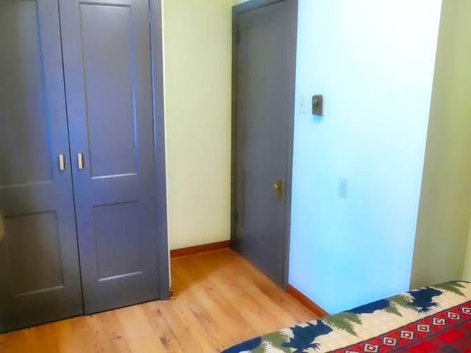 Cabins (Hawley, Pennsylvania, United States)