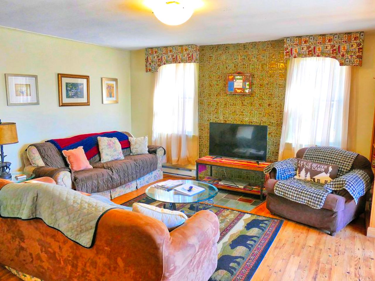 Lakefront Cabin Rental with Incredible Sunsets on Lake Wallenpaupack, Pennsylvania