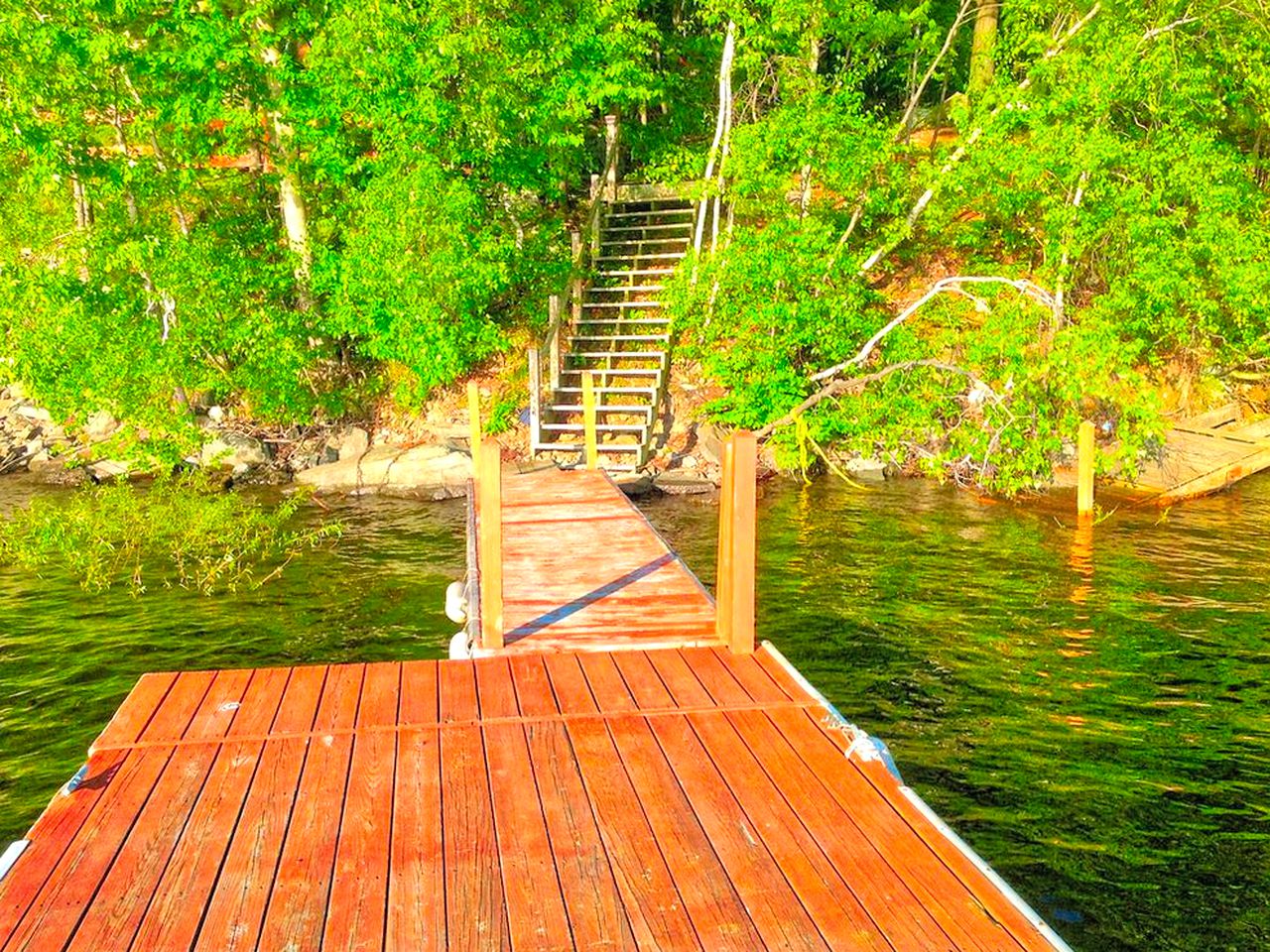 Lakefront Cabin Rental with Incredible Sunsets on Lake Wallenpaupack, Pennsylvania