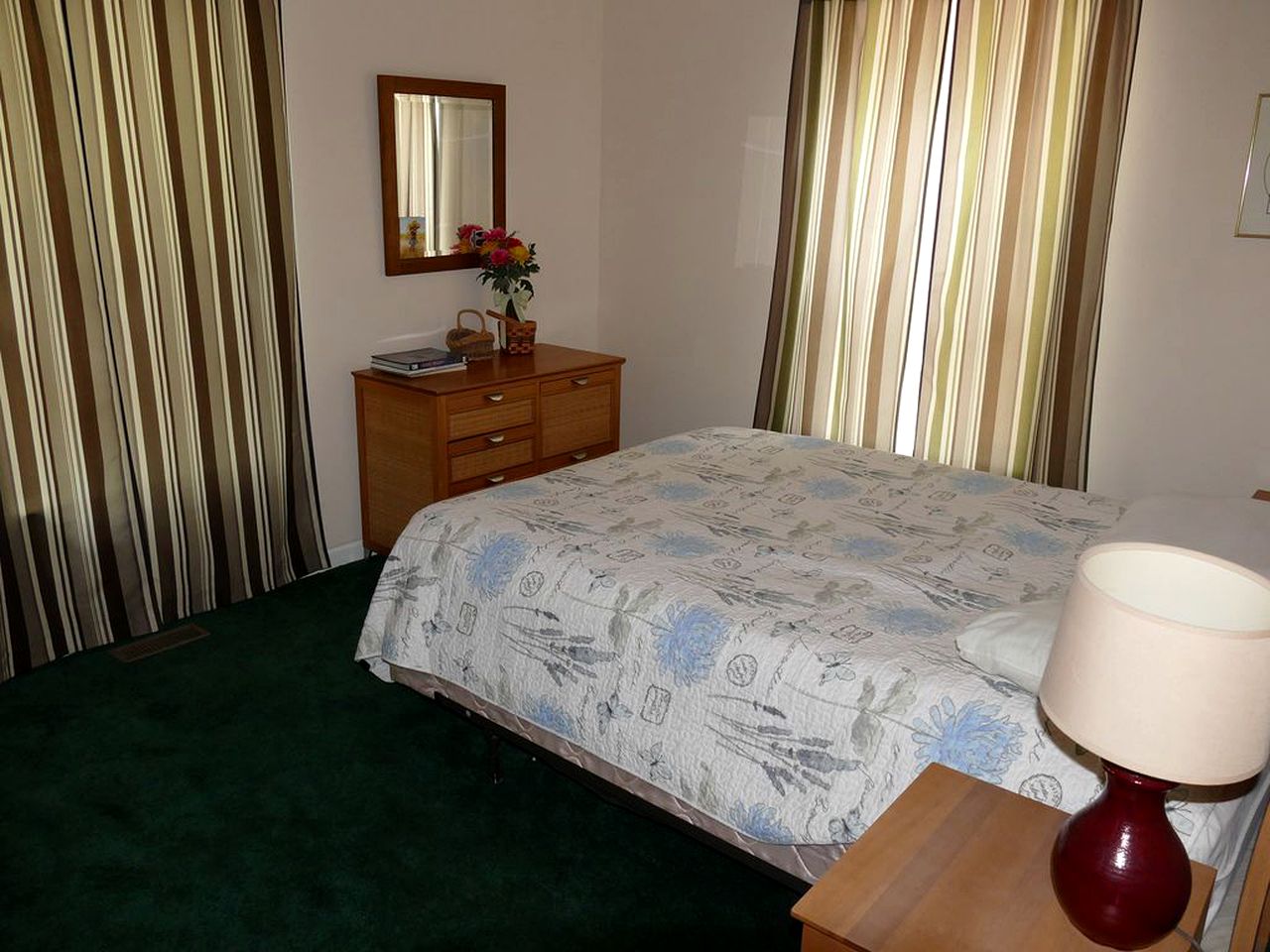 Lakefront Vacation Rental with Superb Views over Lake Wallenpaupack in Hawley, Pennsylvania