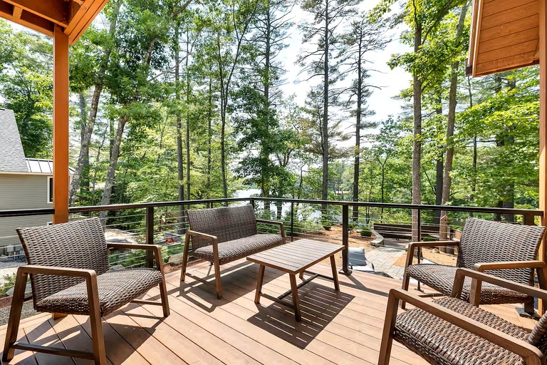 Vacation Rentals (United States of America, --, --)