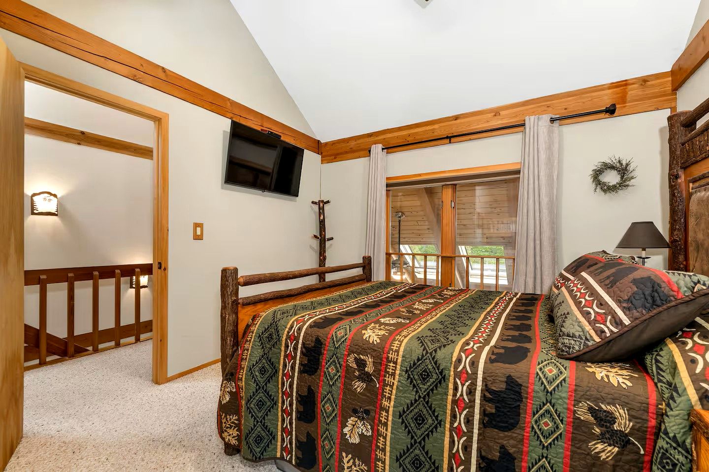 Scenic Lakefront Escape with Kayaks and Canoes in Meredith, New Hampshire