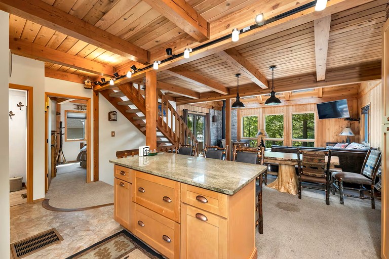 Vacation Rentals (United States of America, --, --)