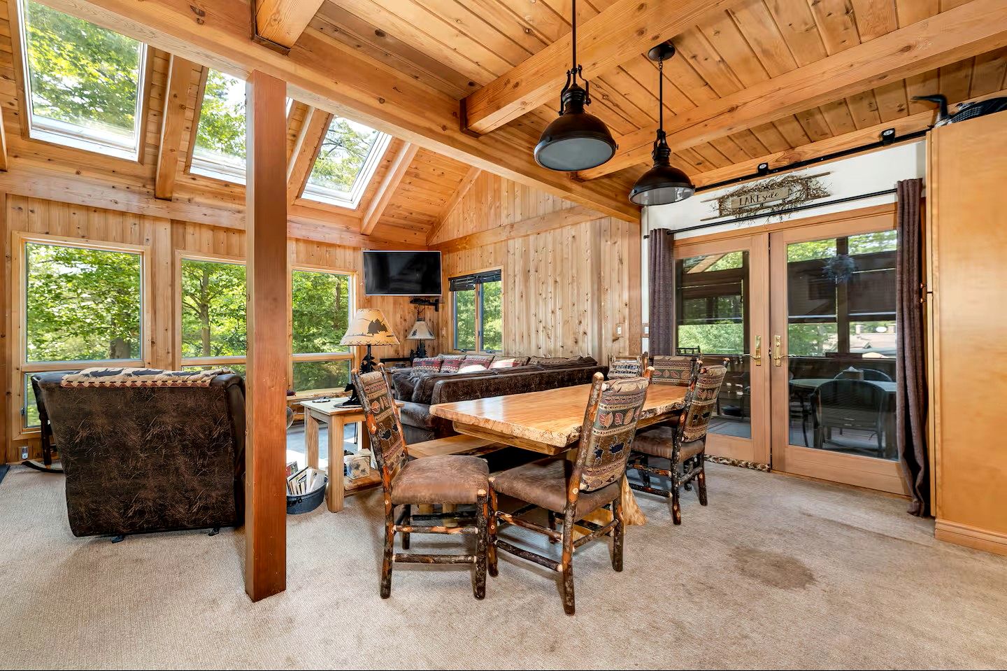 Scenic Lakefront Escape with Kayaks and Canoes in Meredith, New Hampshire