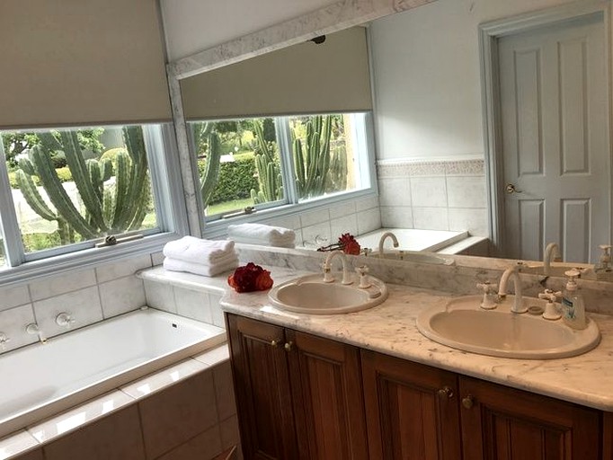 Vacation Rentals (Melbourne, Victoria, Australia)