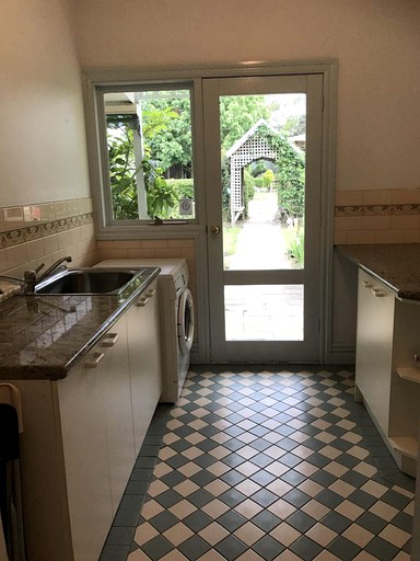 Vacation Rentals (Melbourne, Victoria, Australia)